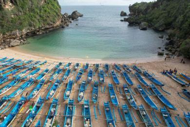 Daya Tarik Pantai Ngrenehan di Gunung Kidul